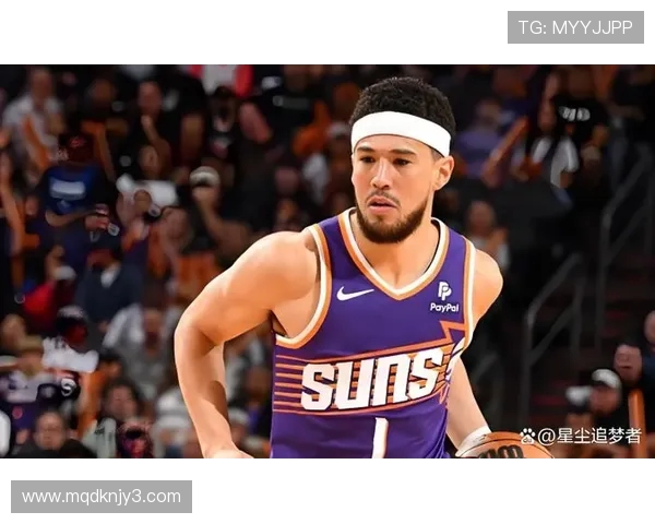布克签下历史最高年薪合约7546万刷新NBA纪录超越亚历山大成新中心